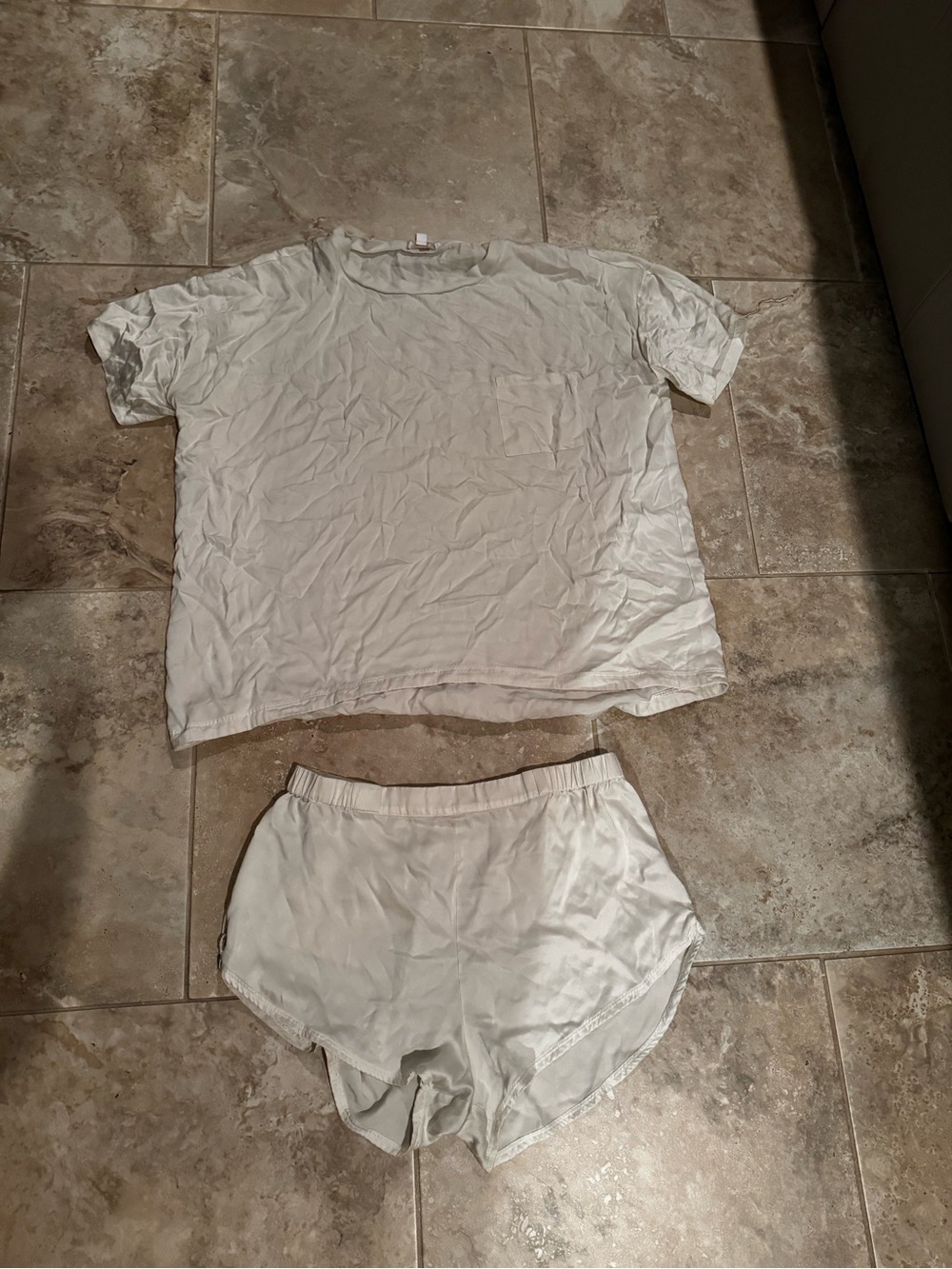 lunya Washable Silk White Short Sleeve Sleep Tee & Shorts Set